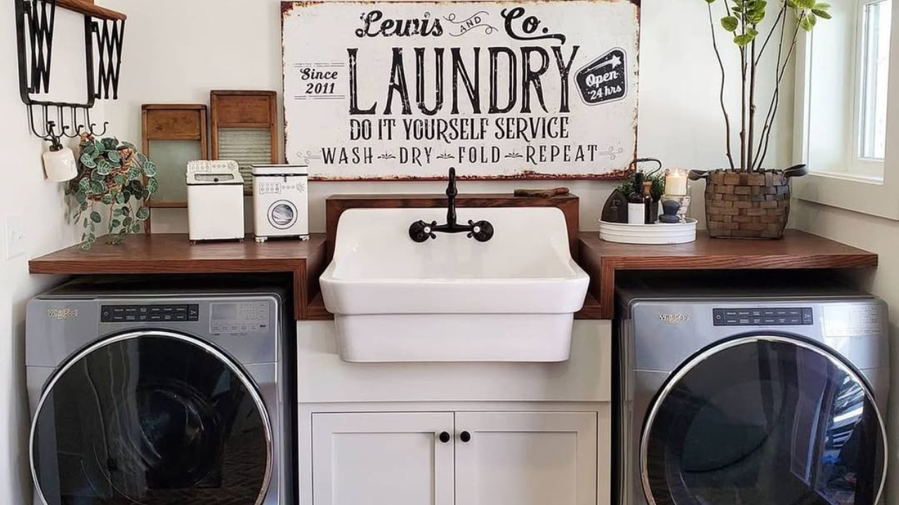 Cozy And Festive Farmhouse Laundry Room Ideas You Should Try