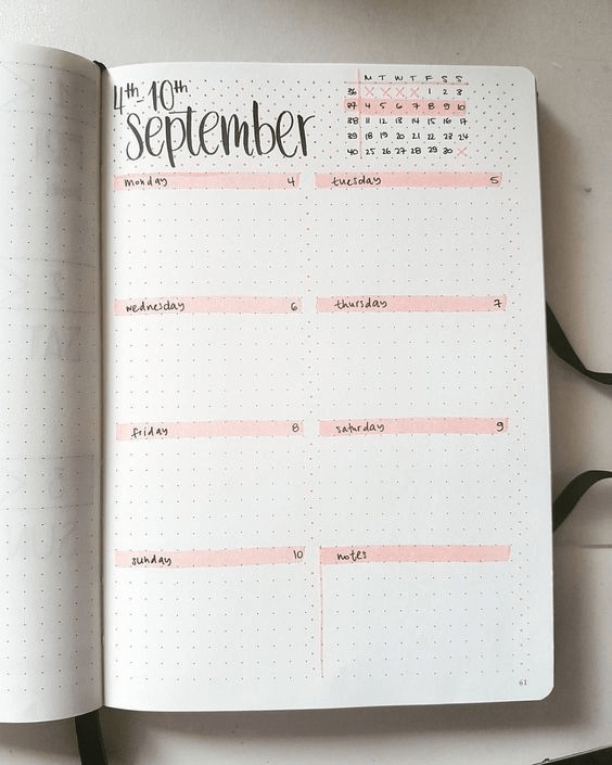 minimalist  bullet journal weekly spread