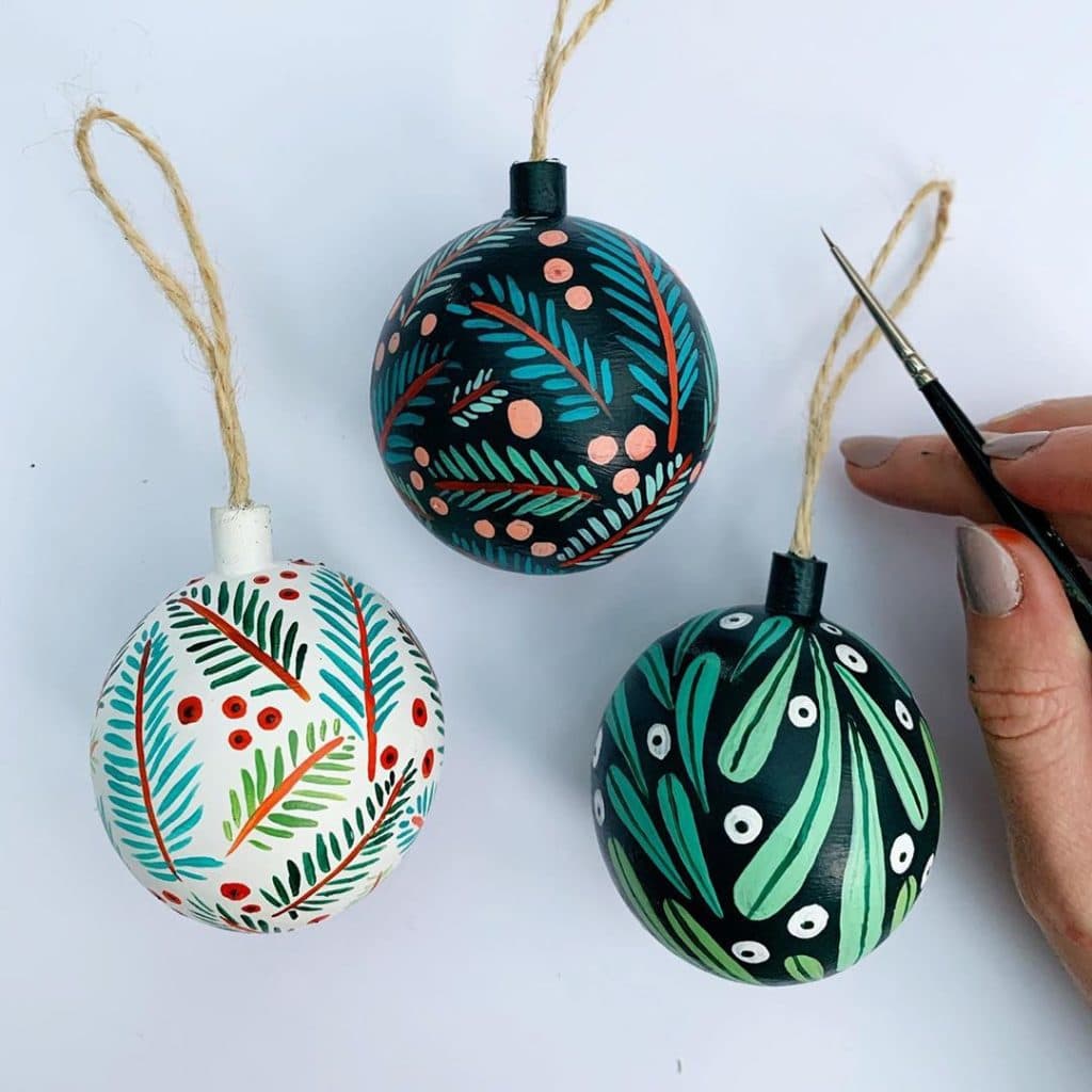 hand painted bauble ideas