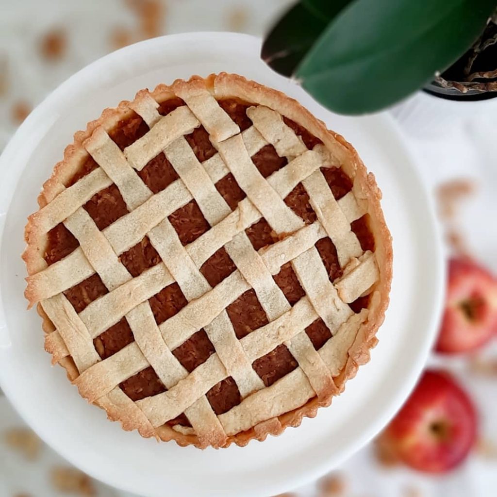 Christmas Apple pie Decor