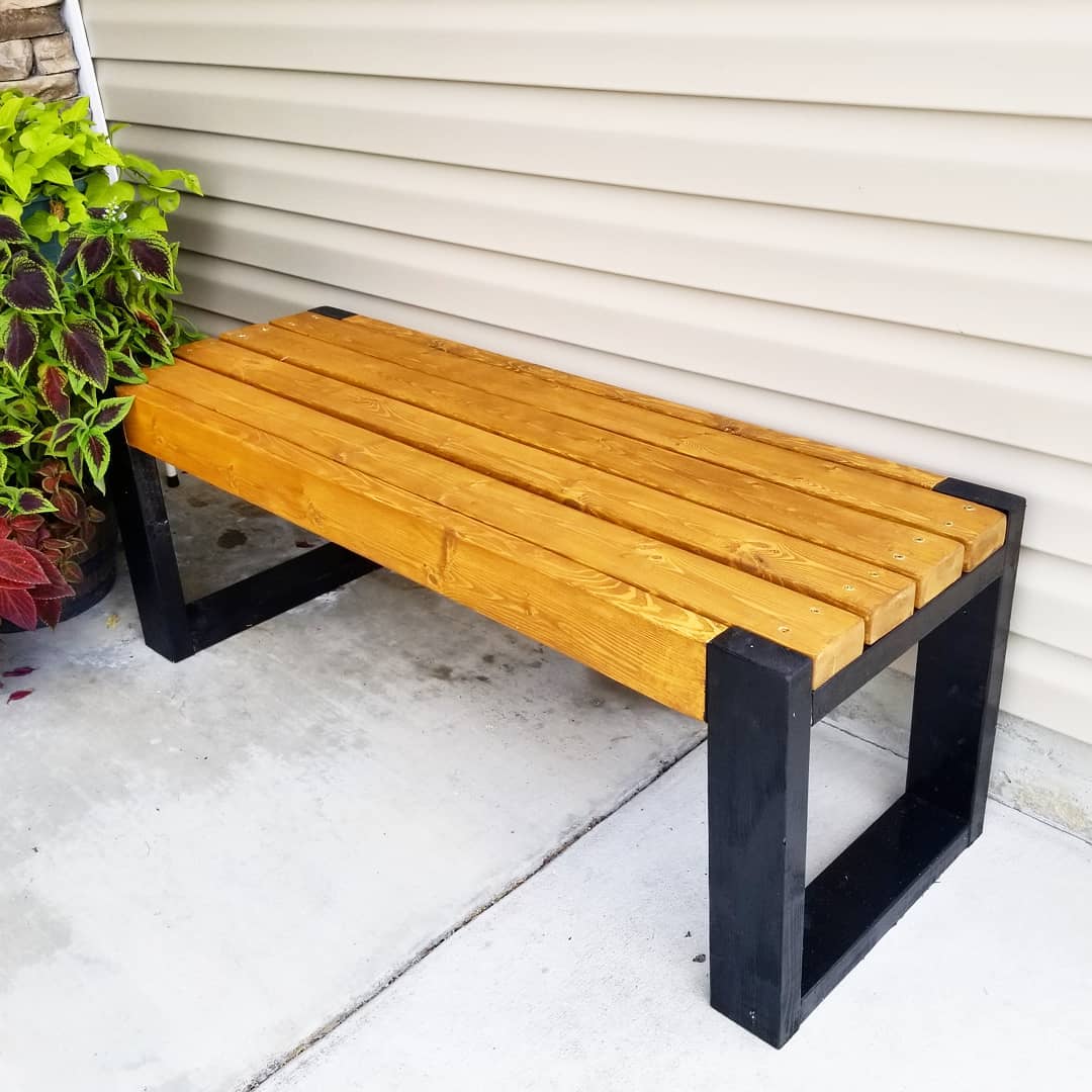 Build a Simple DIY Wooden Bench for Less