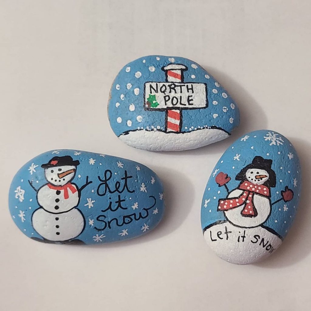 Rock Painting Ideas Christmas and Winters 13