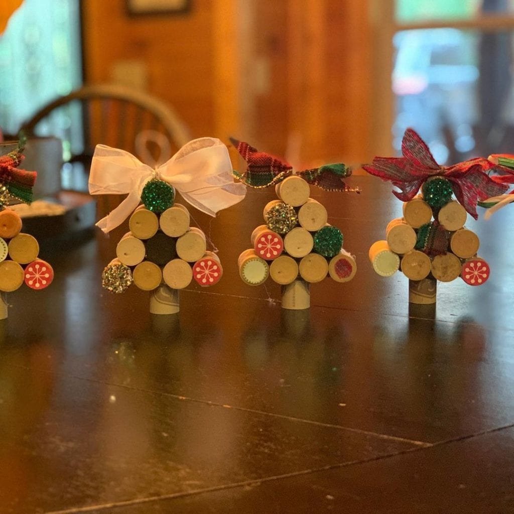 Wine Cork Crafts Christmas Decorations 2