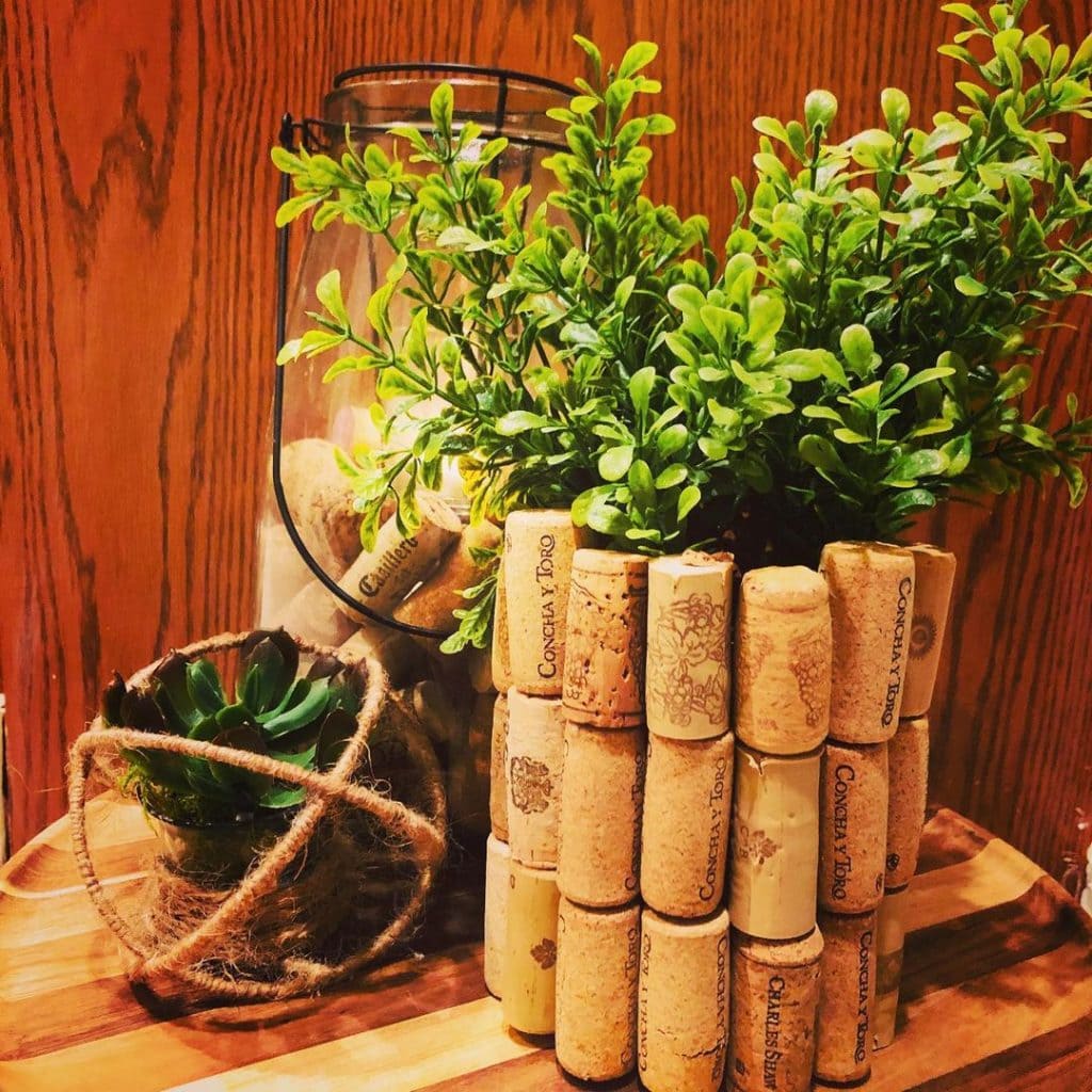 Wine Cork Crafts Containers and Planters 1