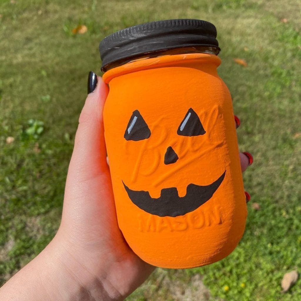 Halloween pumpkin mason jar crafts