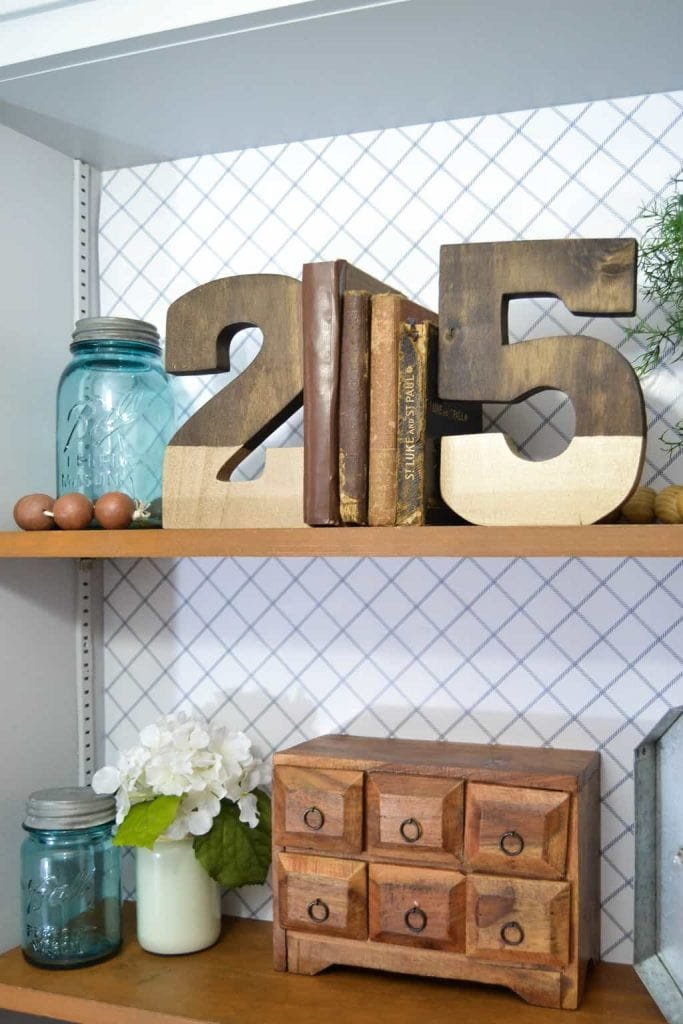 DIY-Bookends-Numbered