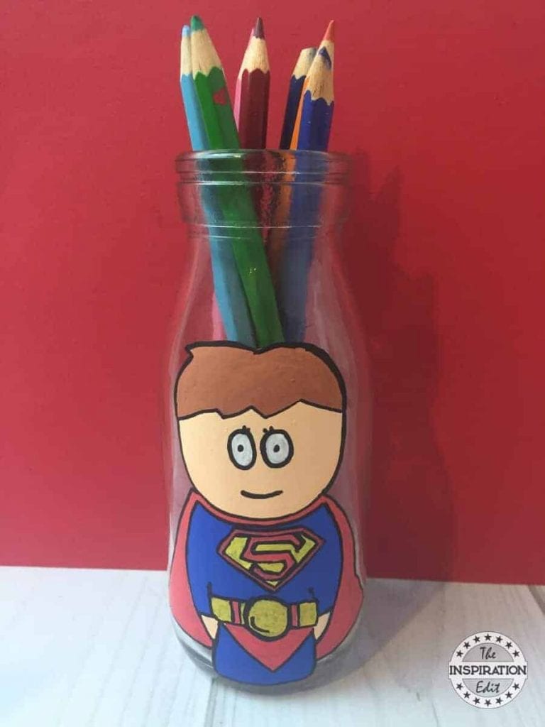 superhero-crafts-superman-pencil-holder