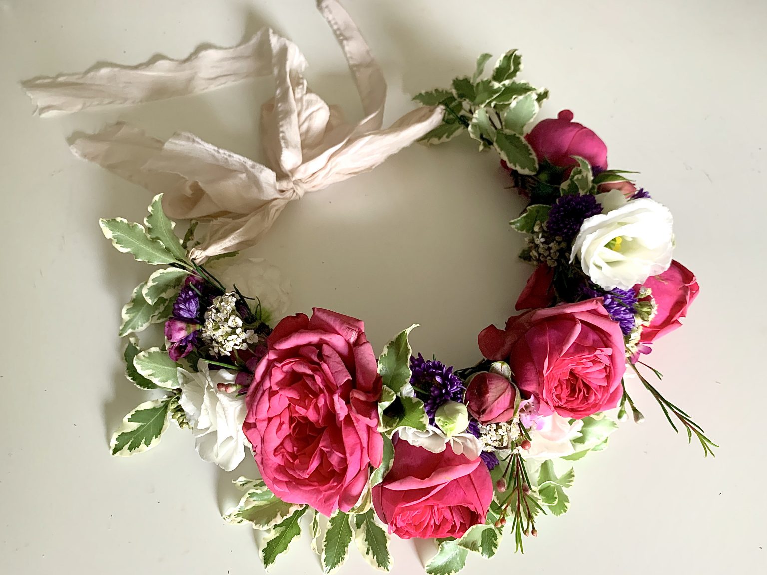 How To Make a Flower Crown In 6 Simple Steps