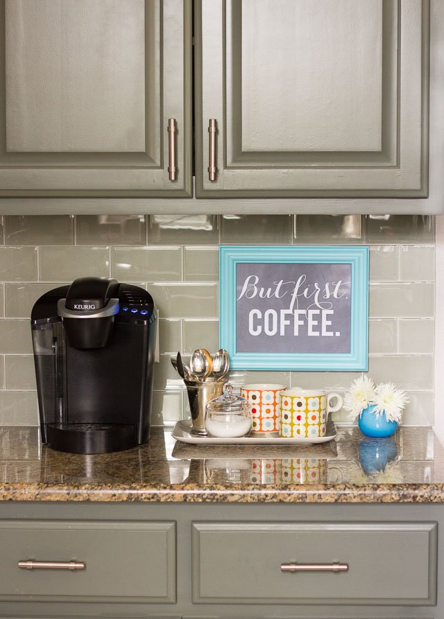 This coffee bar serving tray for a small space fits perfectly on this  kitchen co - Living - #Ba…