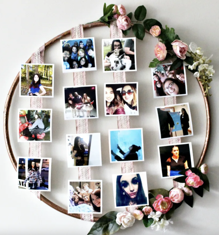 47 Beautiful Family Picture Wall Ideas For Your Home