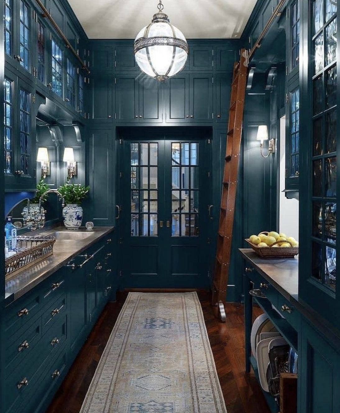 Rich Blue Cabinets For A Distinguished Look