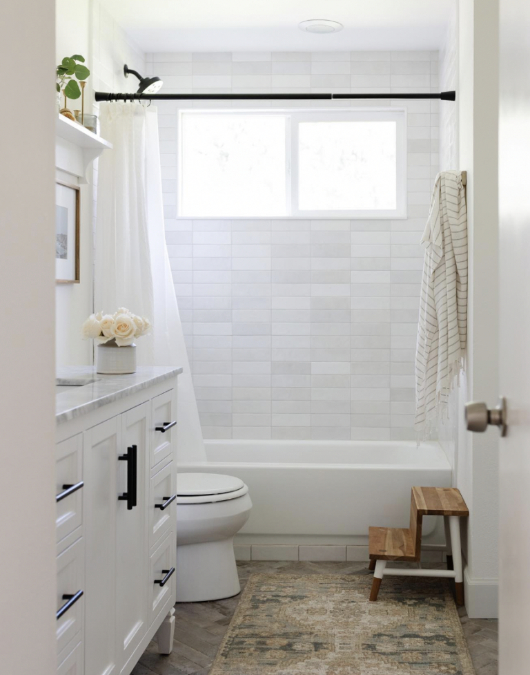 30 Ways To Create A Wonderful Soaking Tub Shower Combo