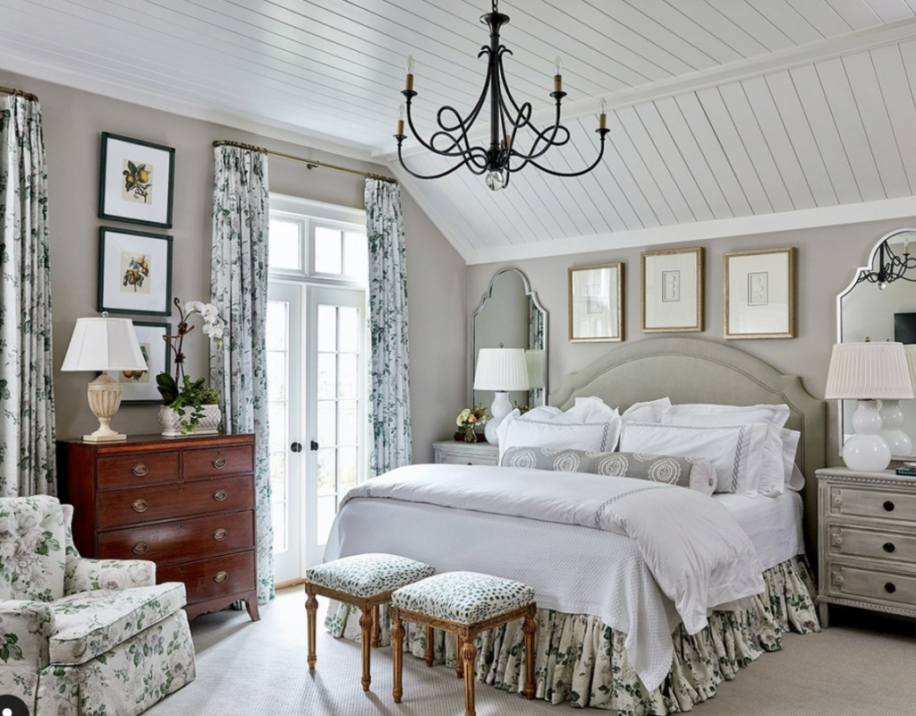 Shiplap Wall Ceiling Bedroom Design With Wall Mirror 