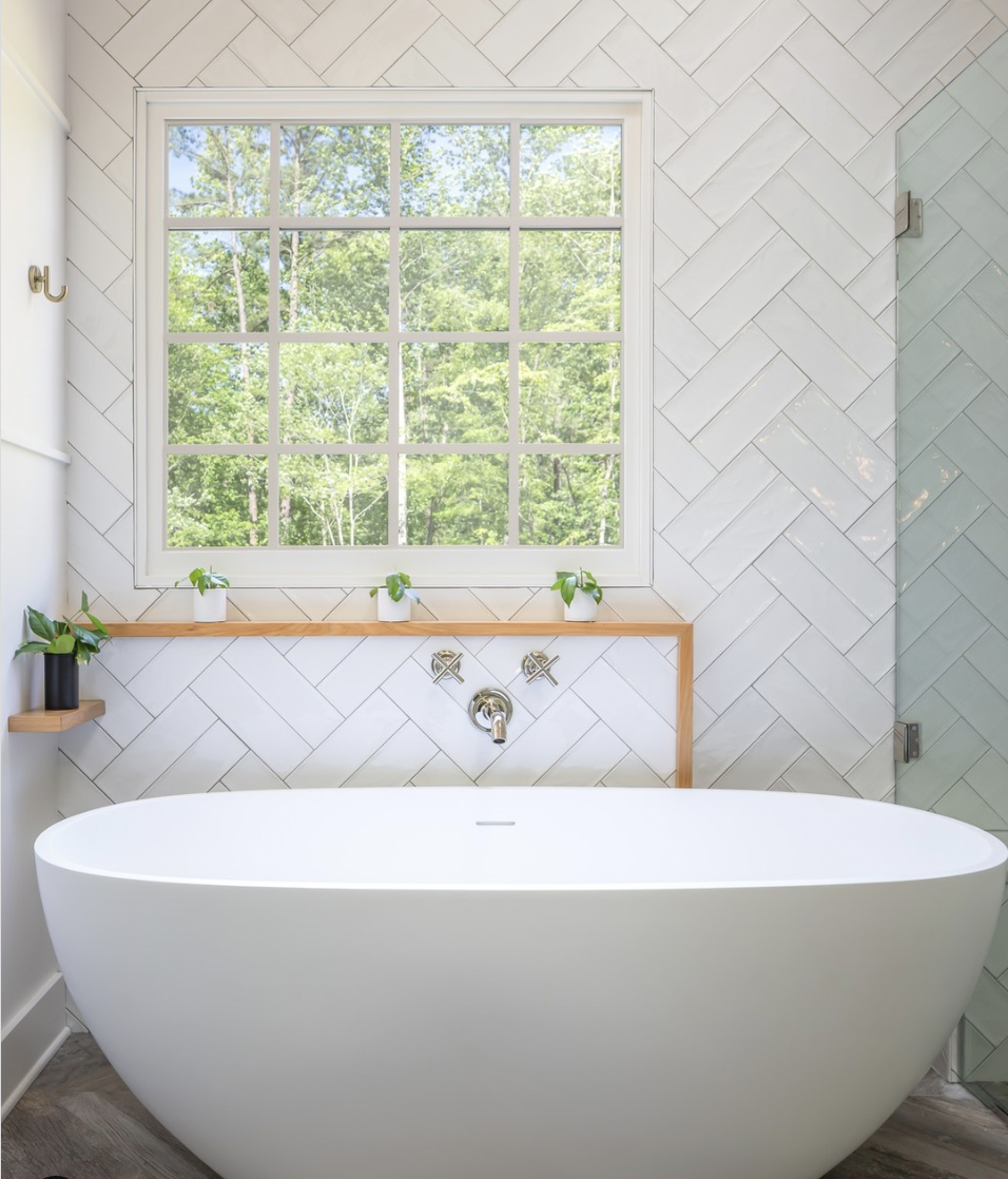 Revamp Your Bathroom with These 30 Stunning Bathtub Tile Ideas
