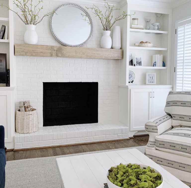 30 Gorgeous White Brick Fireplace Ideas To Update Your Home