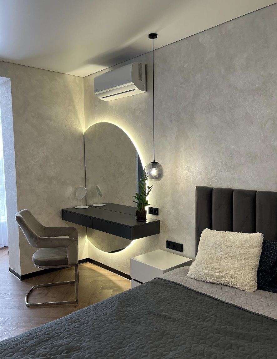 30 Amazing Bedroom Mirror Ideas For Spacious Look