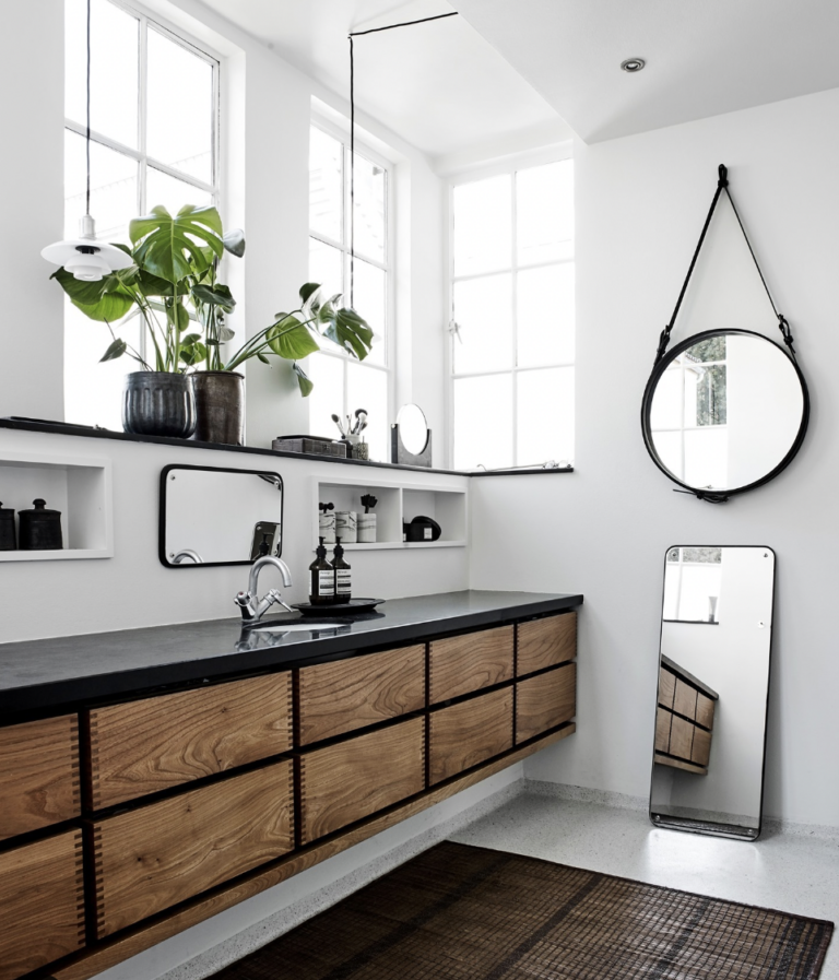 25 Black Countertop Bathrooms Ideas For A Classic Look