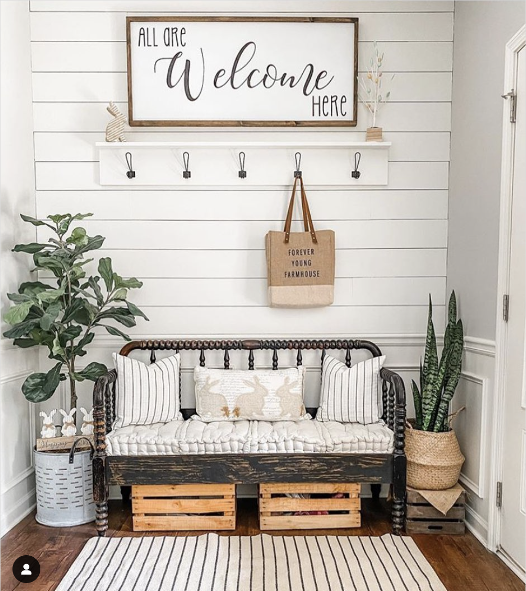 35 Farmhouse Shiplap Walls To Make A Room Feel Cozy