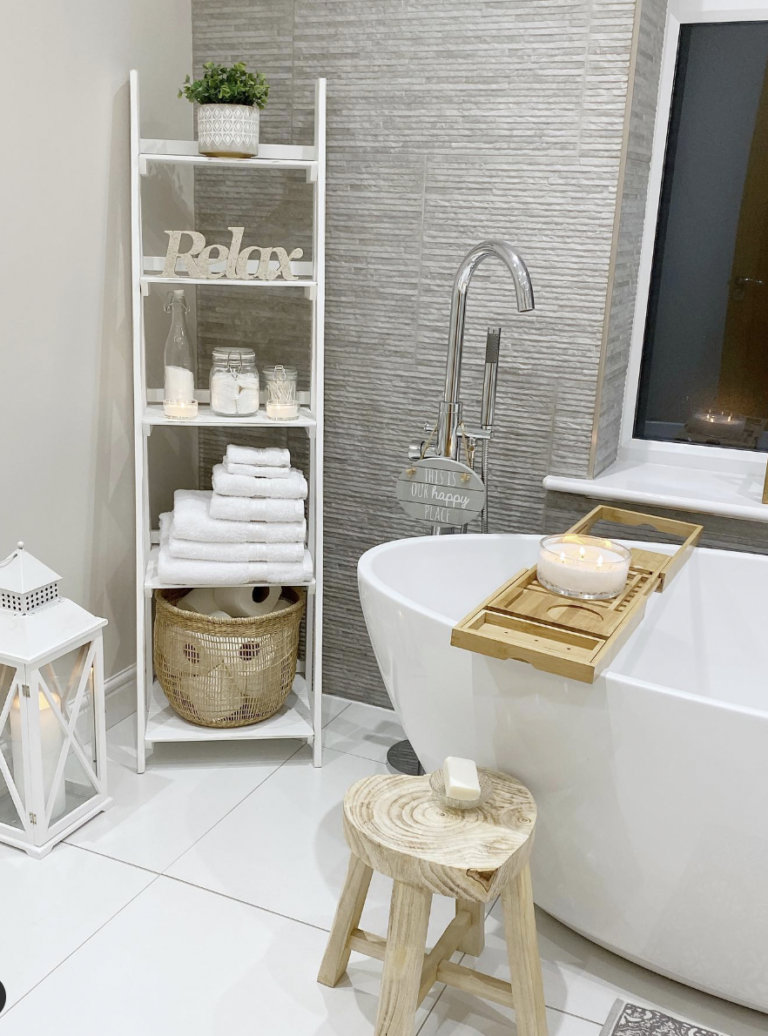 25 Bathroom Shelves For Towels Ideas To Get Organised