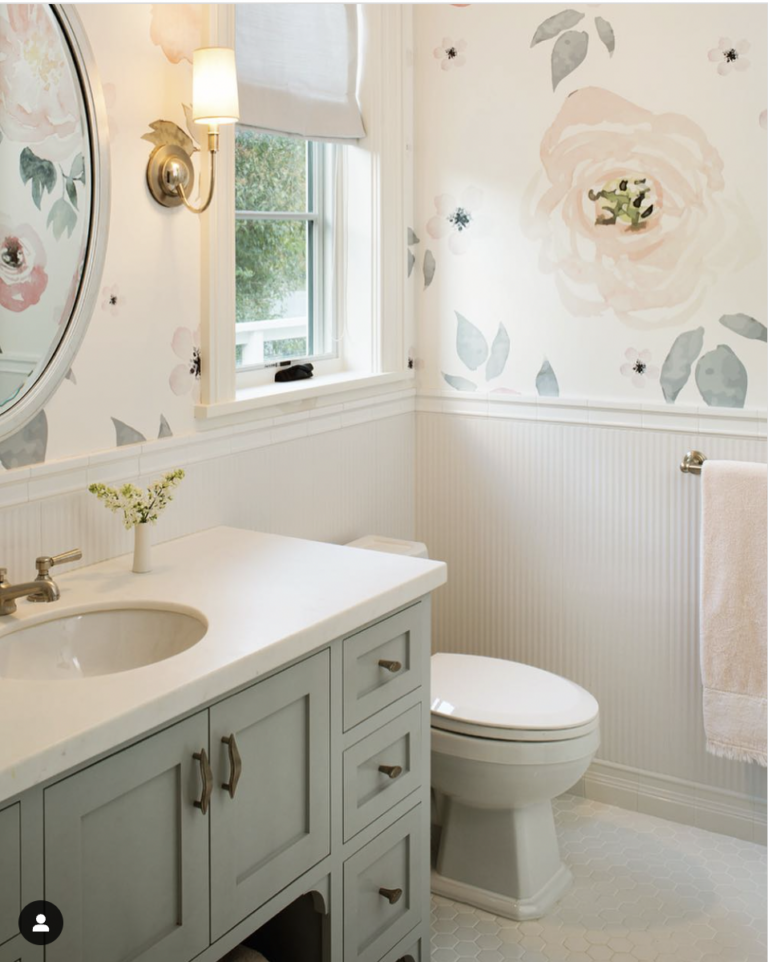 30 Amazing Wainscoting Bathroom Ideas You Will Love