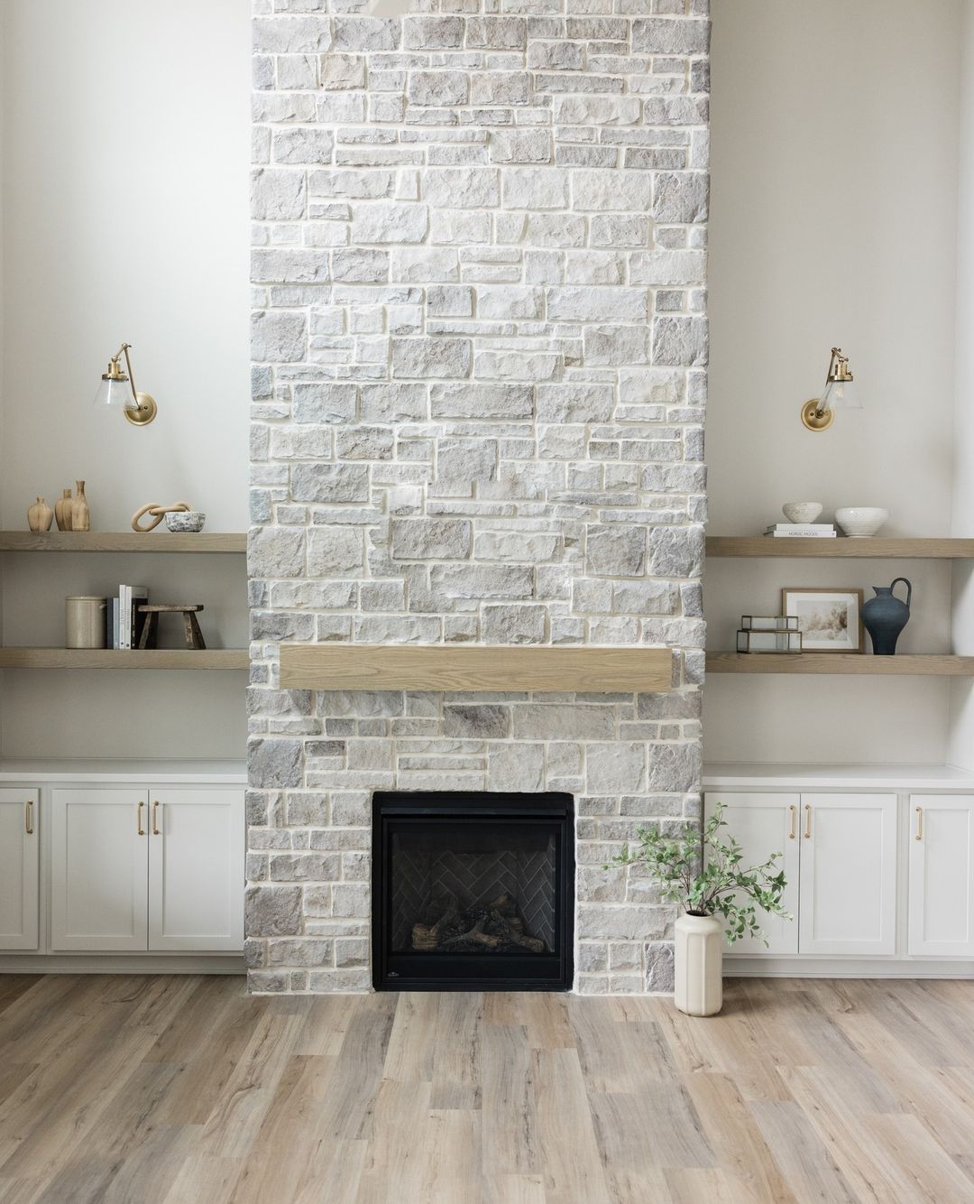 30 Floating Shelves Around Fireplace Ideas for Your Home