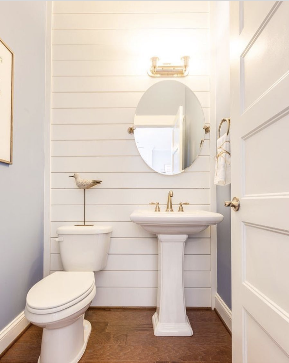 35 Beautiful Shiplap Bathroom Accent Wall Ideas