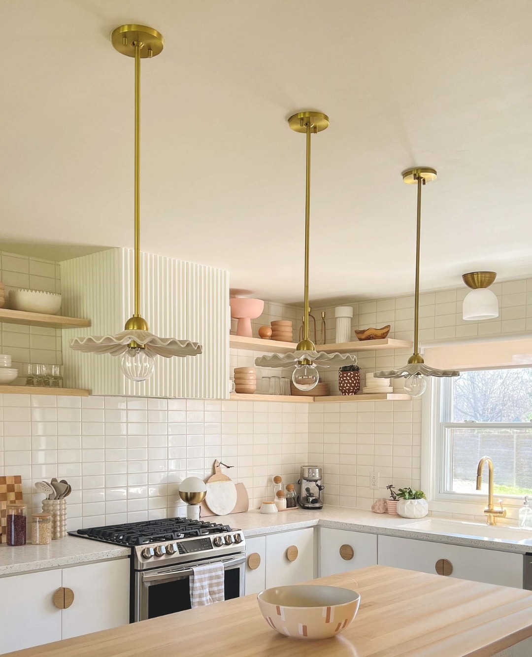 Retro Flair: Scalloped Pendants with a Golden Touch