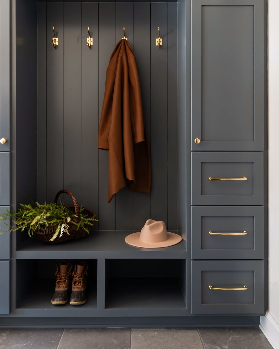 Navy Nook: Bold and Organized Entryway