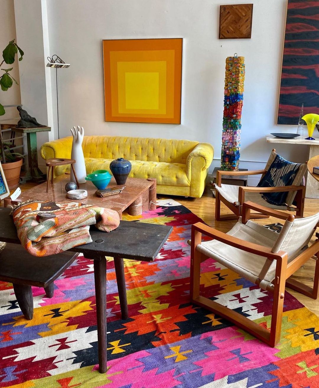 A Symphony of Color in a Retro Mexican Living Room