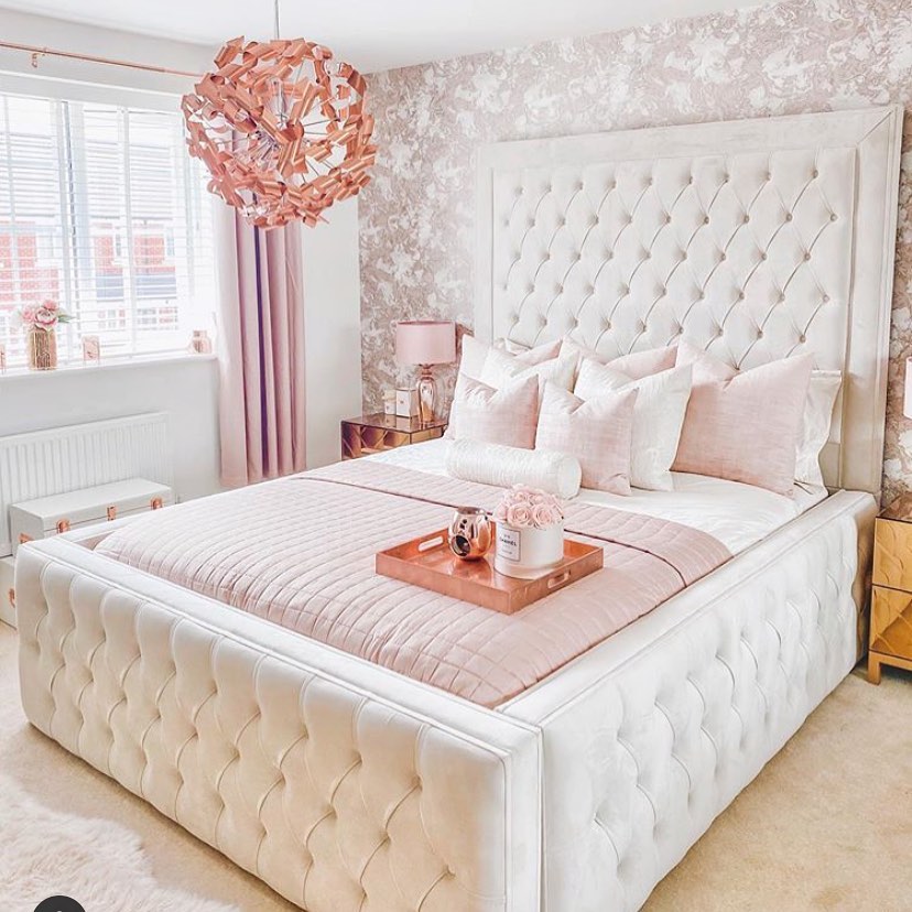 Floral Elegance in Luxe Bedroom