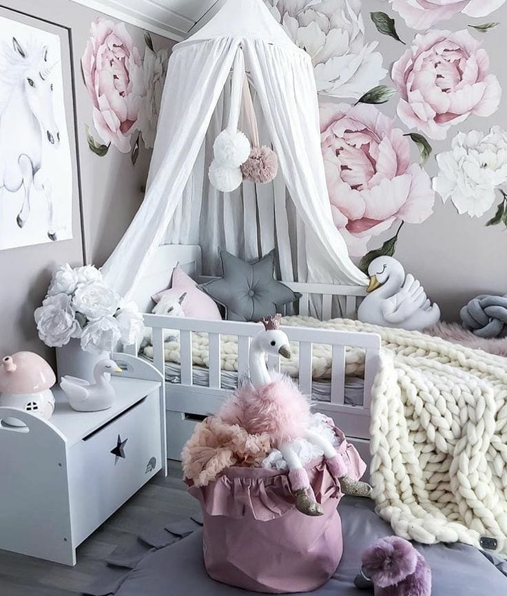 Serene Floral Canopy for the Little One
