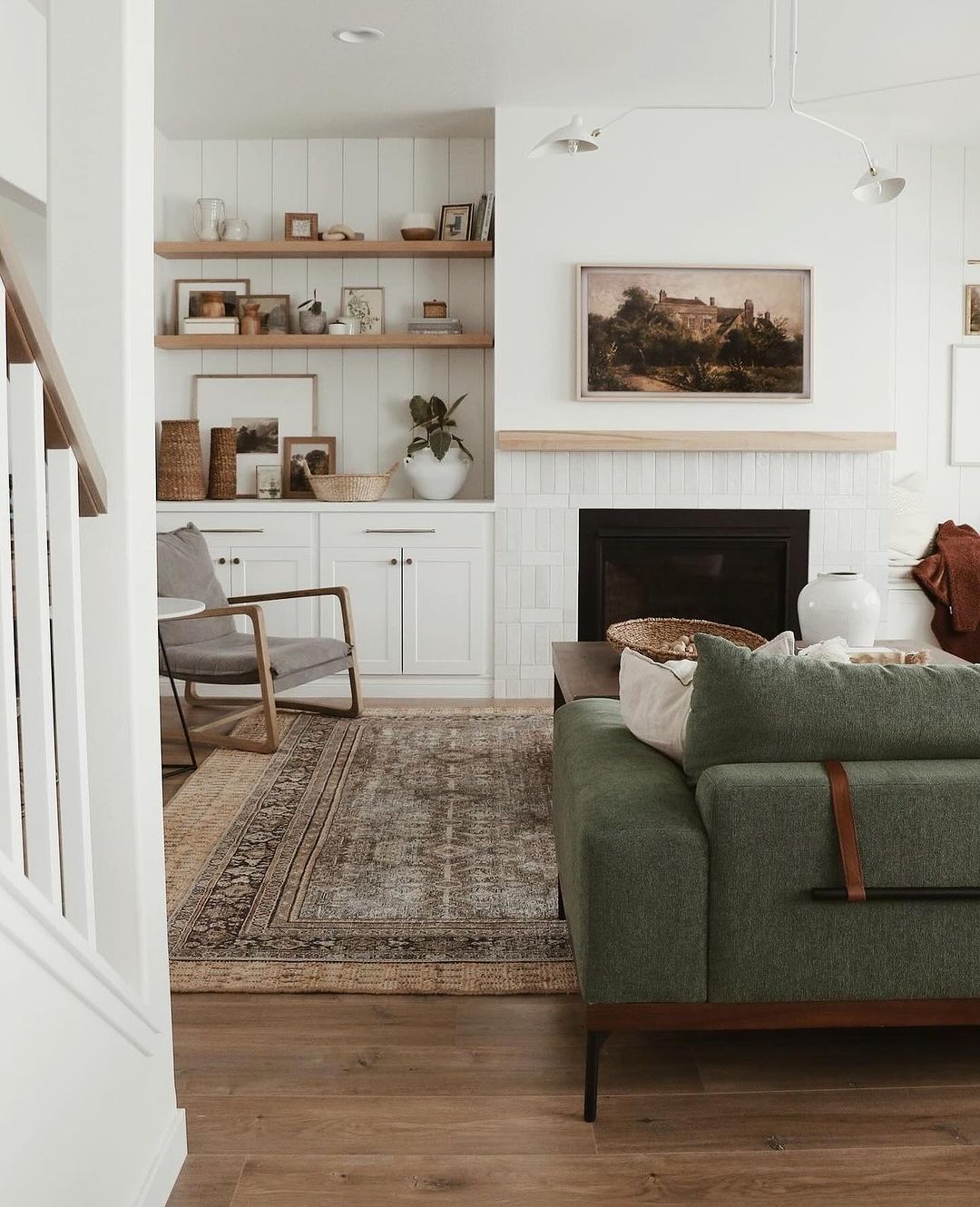 Warmth in Simplicity Livingroom