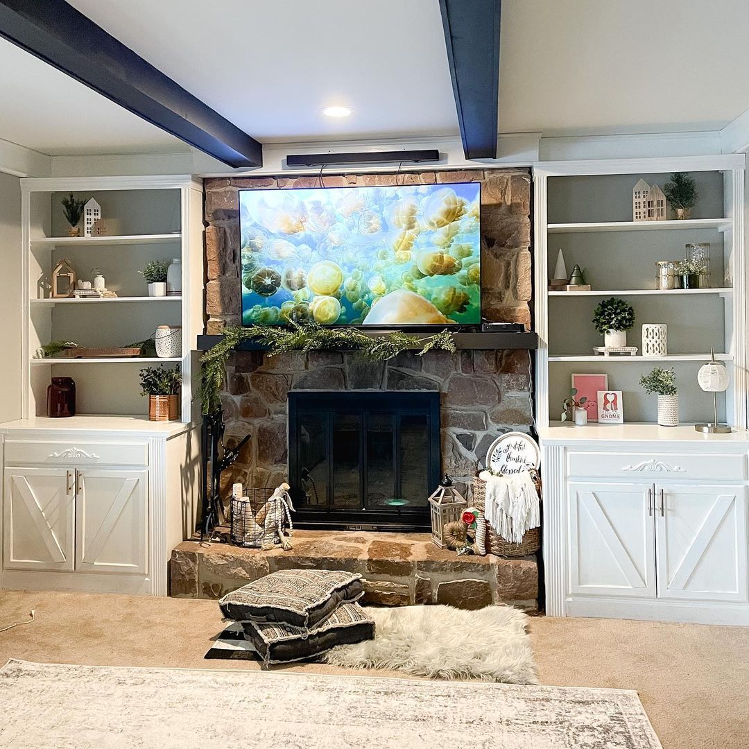 Cottage Charm with Media Integration