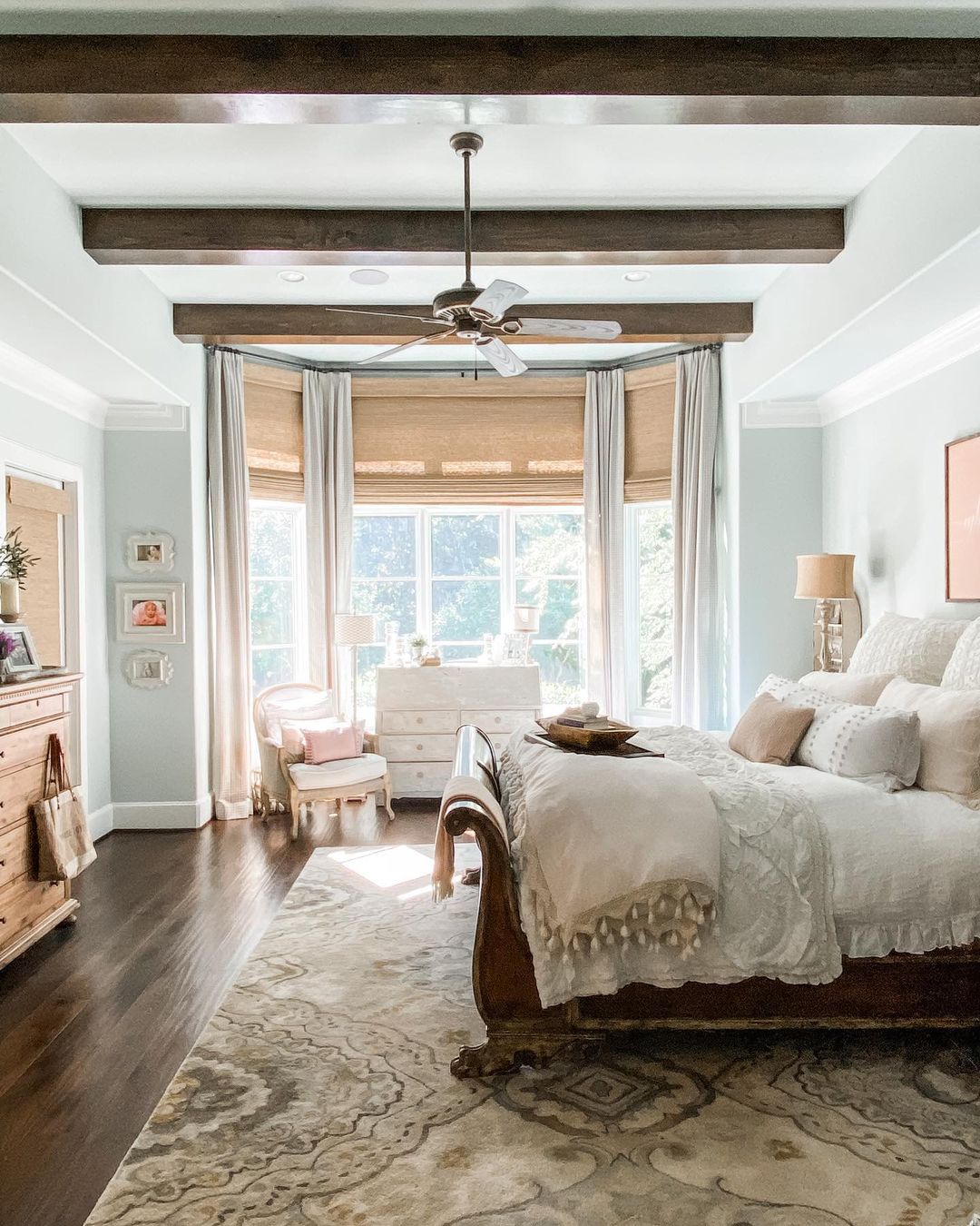 Classic Elegance with Central Beam Accent