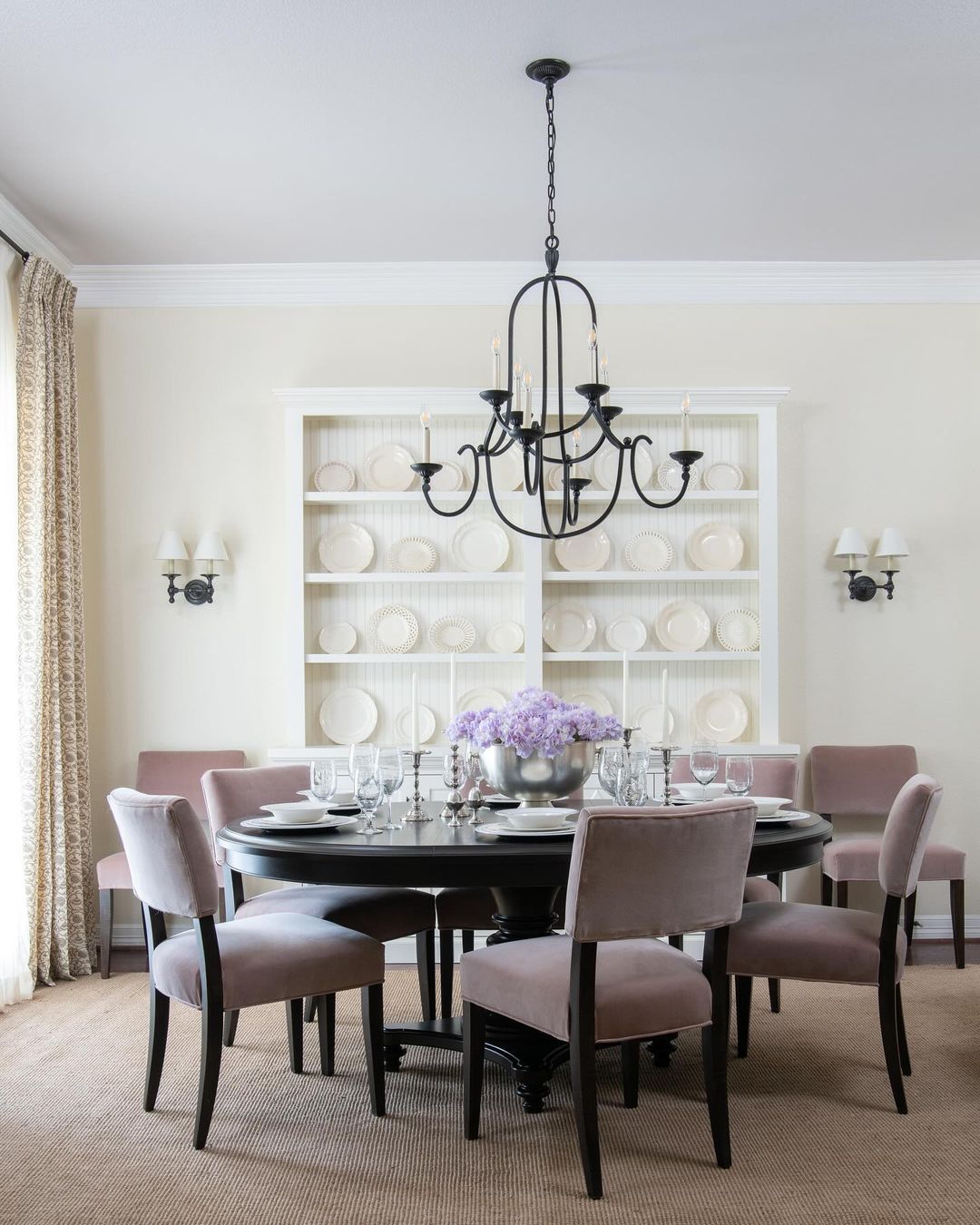 Elegant Symmetry with Plate Wall Art