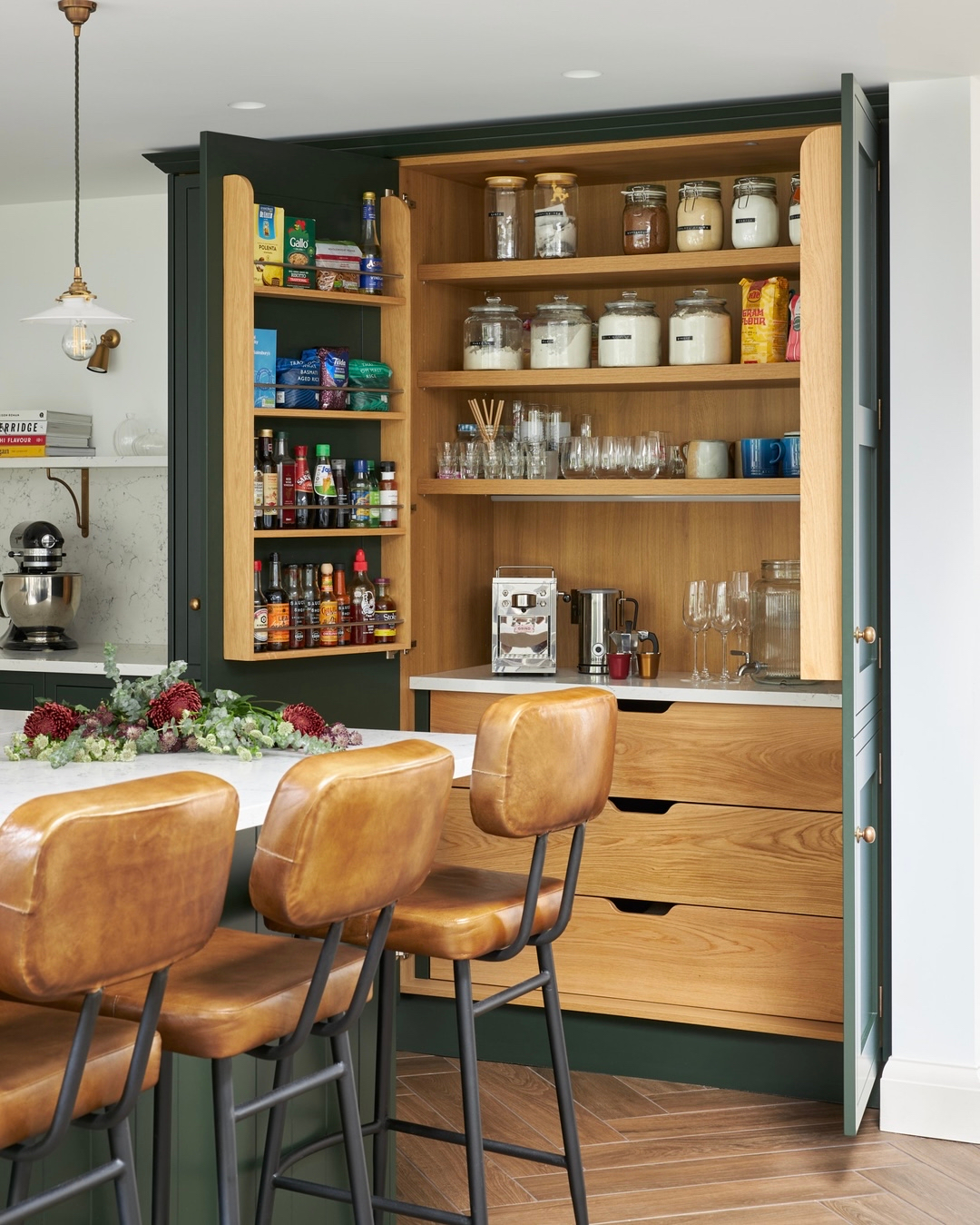 Integrated Pantry and Bar
