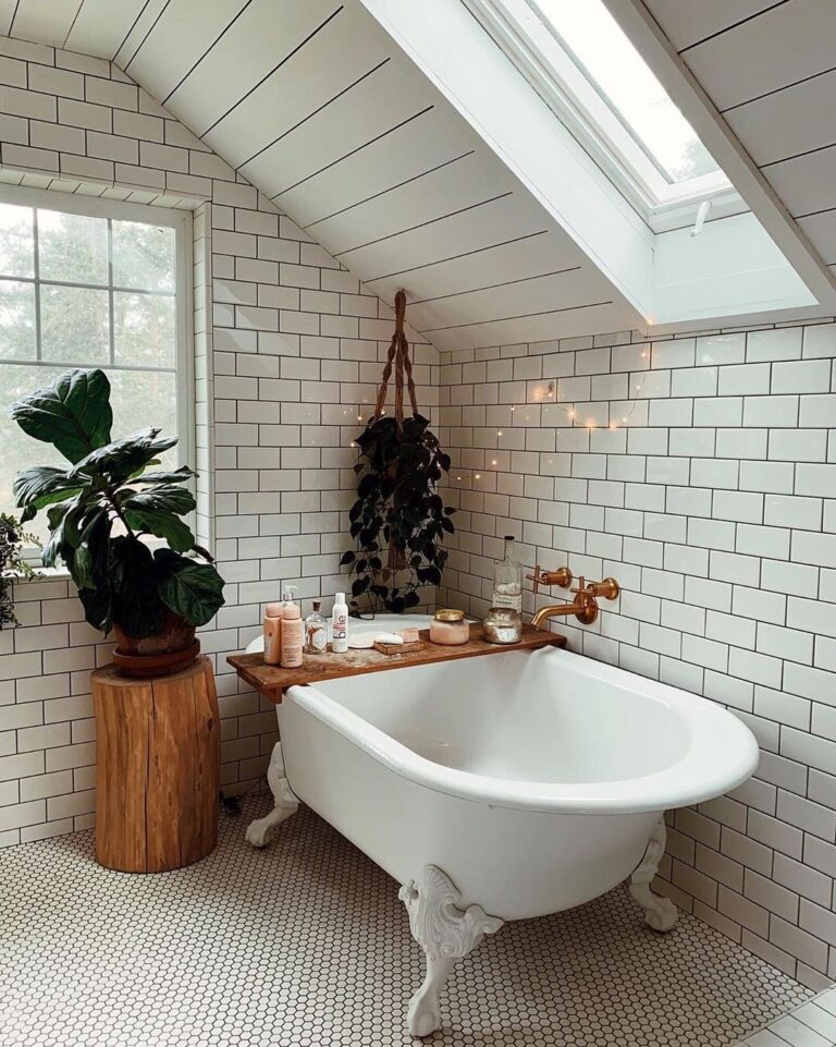 21 Enchanting And Whimsical Bathroom Ideas For A Dreamy Oasis