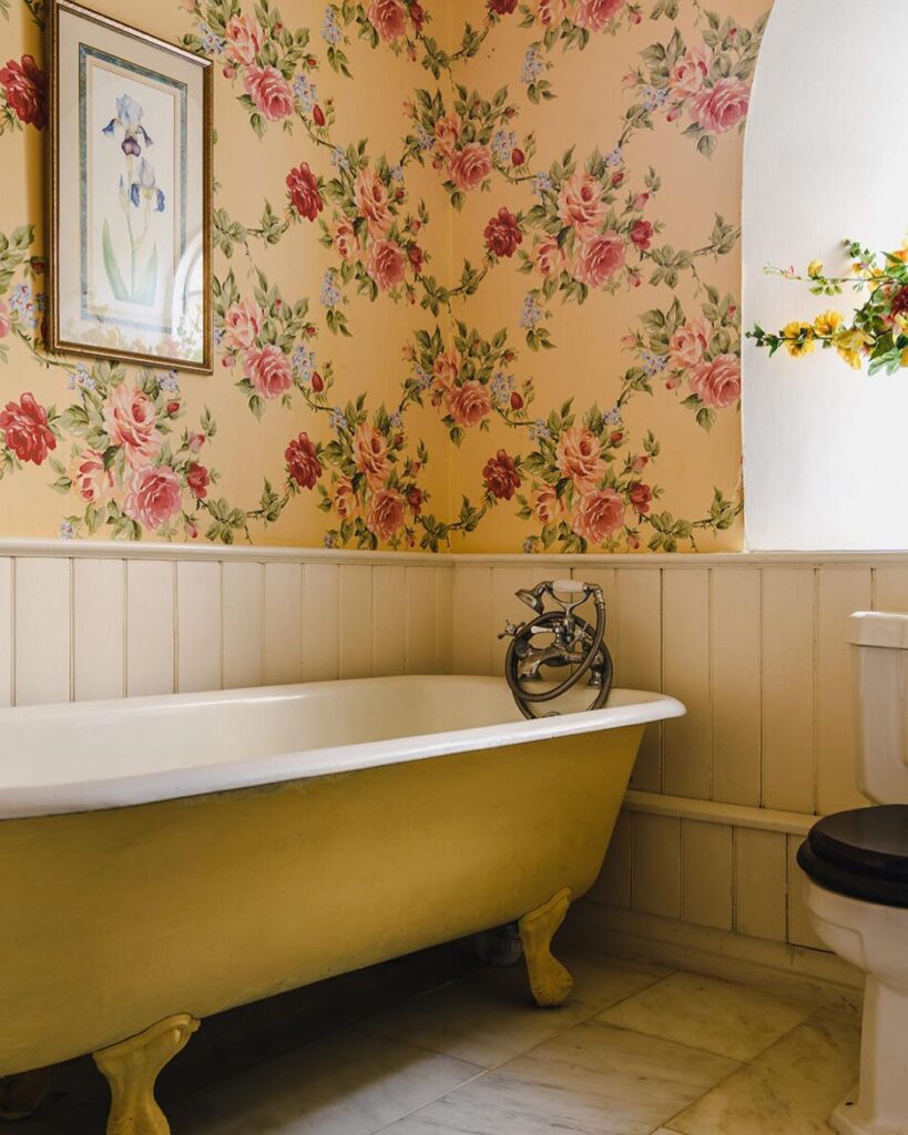 21 Enchanting And Whimsical Bathroom Ideas For A Dreamy Oasis