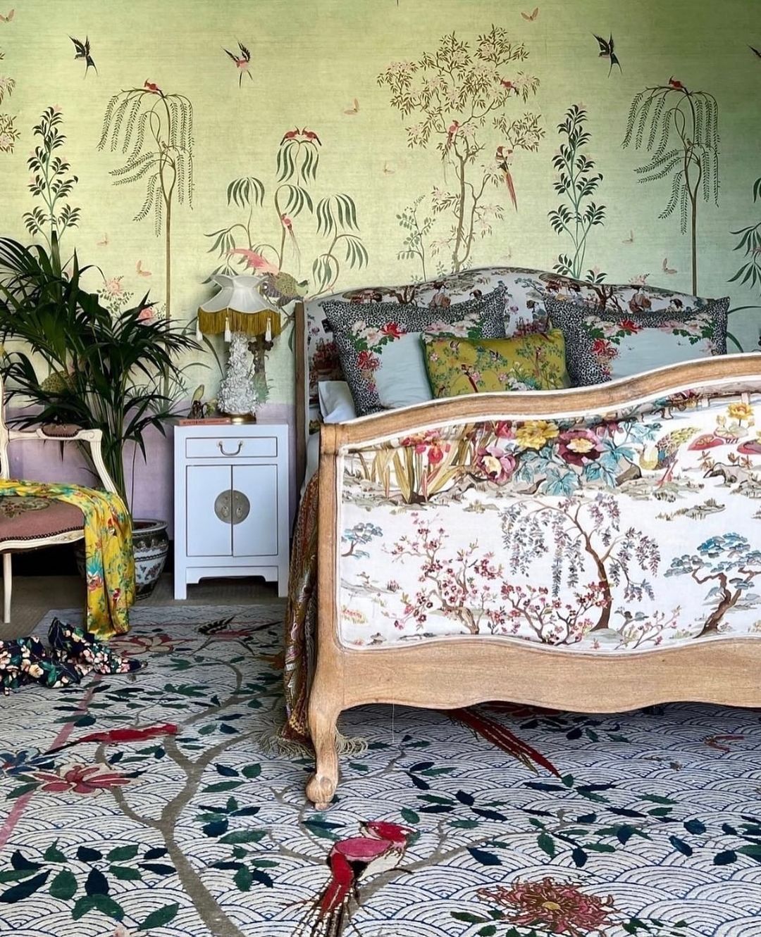 Floral Chinoiserie Charm