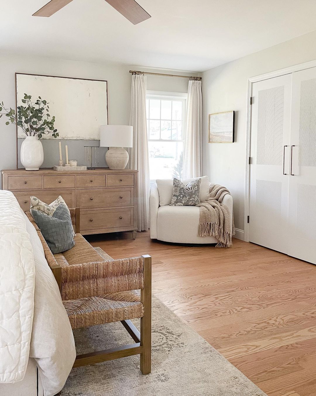 Rustic Woven Chair in a Spacious Bedroom