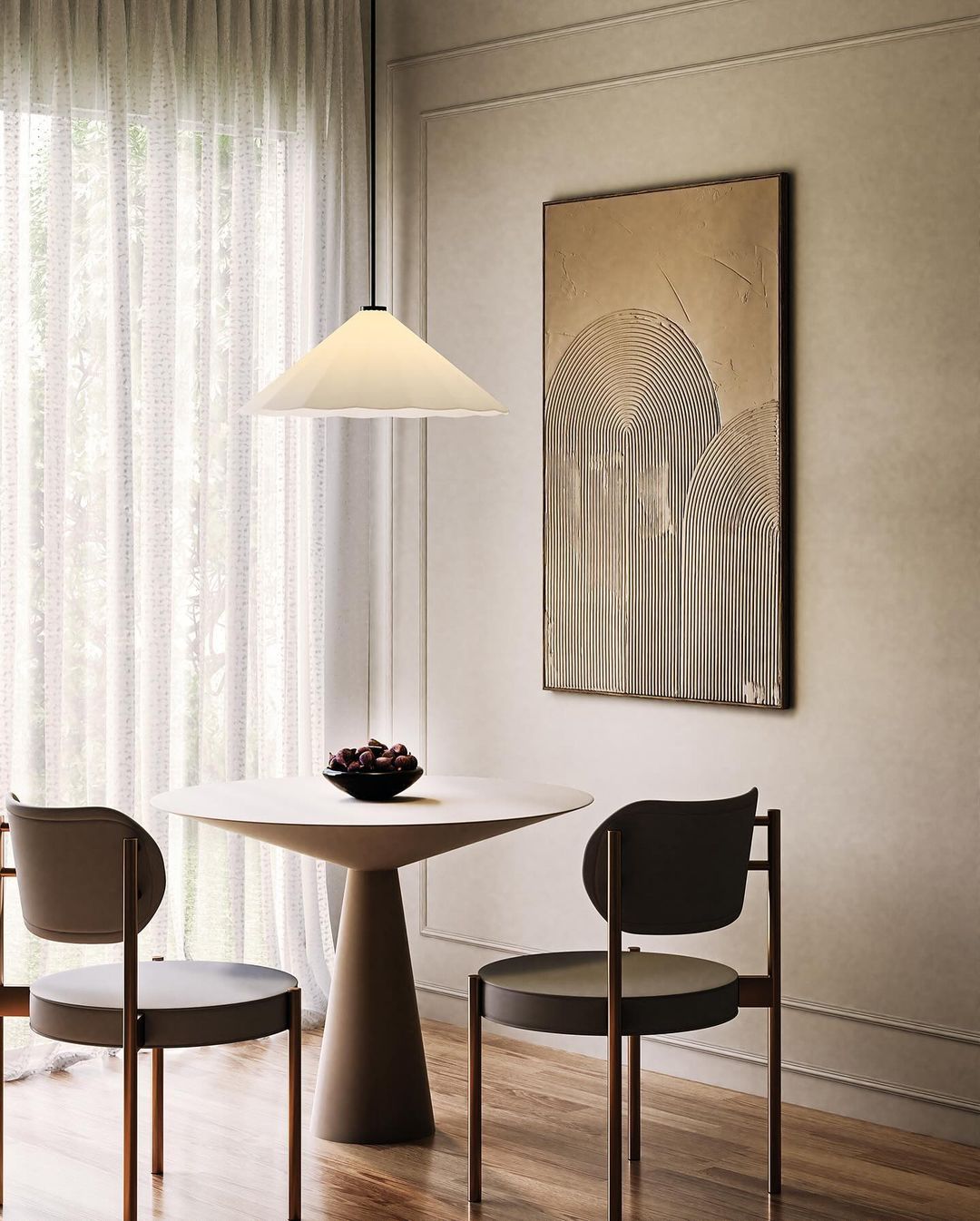 Subtle Serenity in a Contemporary Dining Area