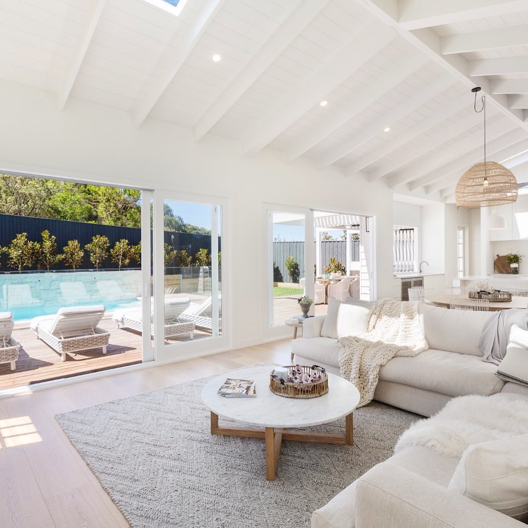 Cathedral Ceiling in a Contemporary Living Room