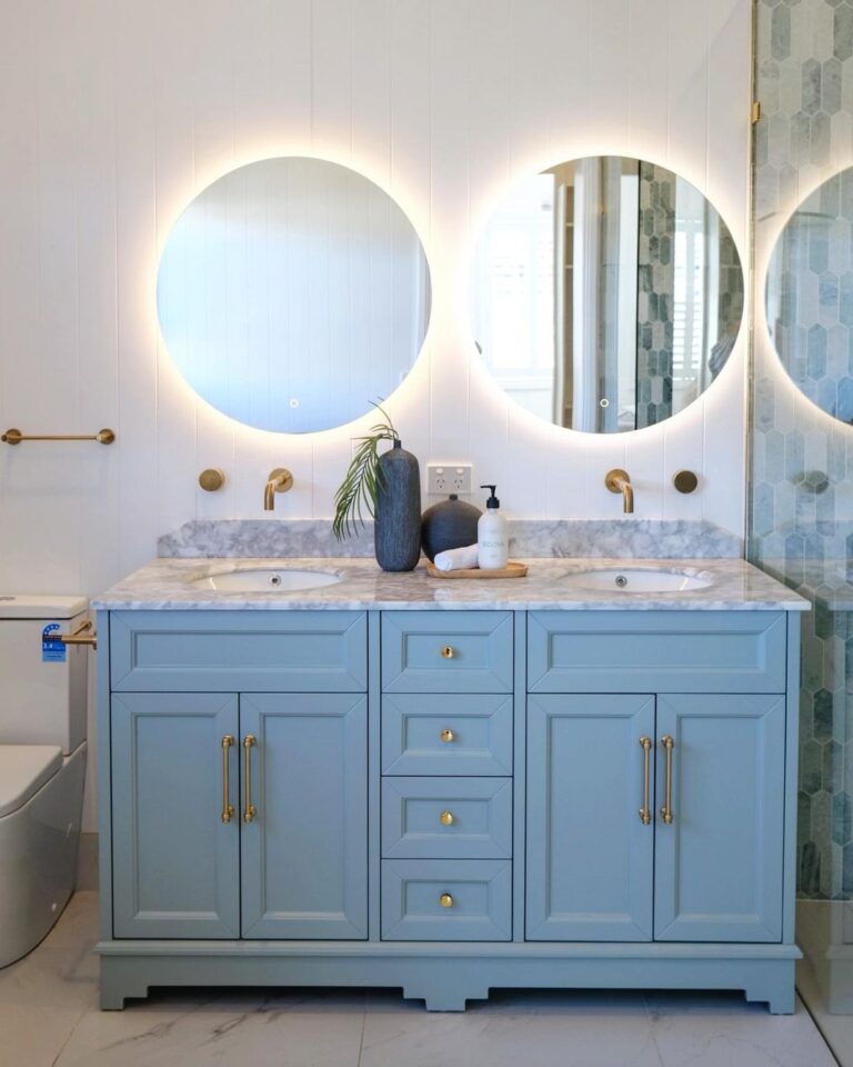 30 Beautiful And Chic Blue Gray Vanity Ideas You Should See