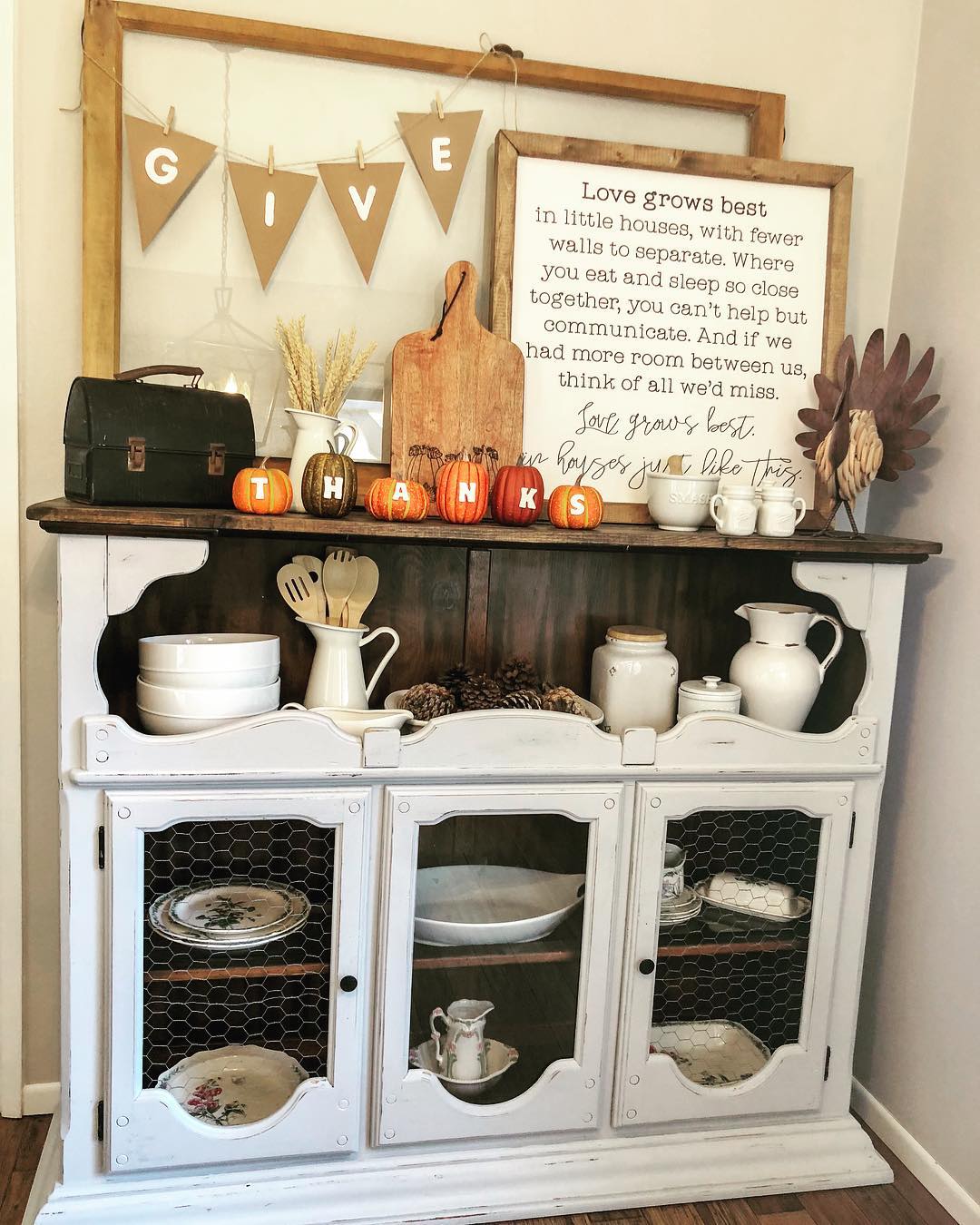 Heartfelt Homespun Gratitude Buffet