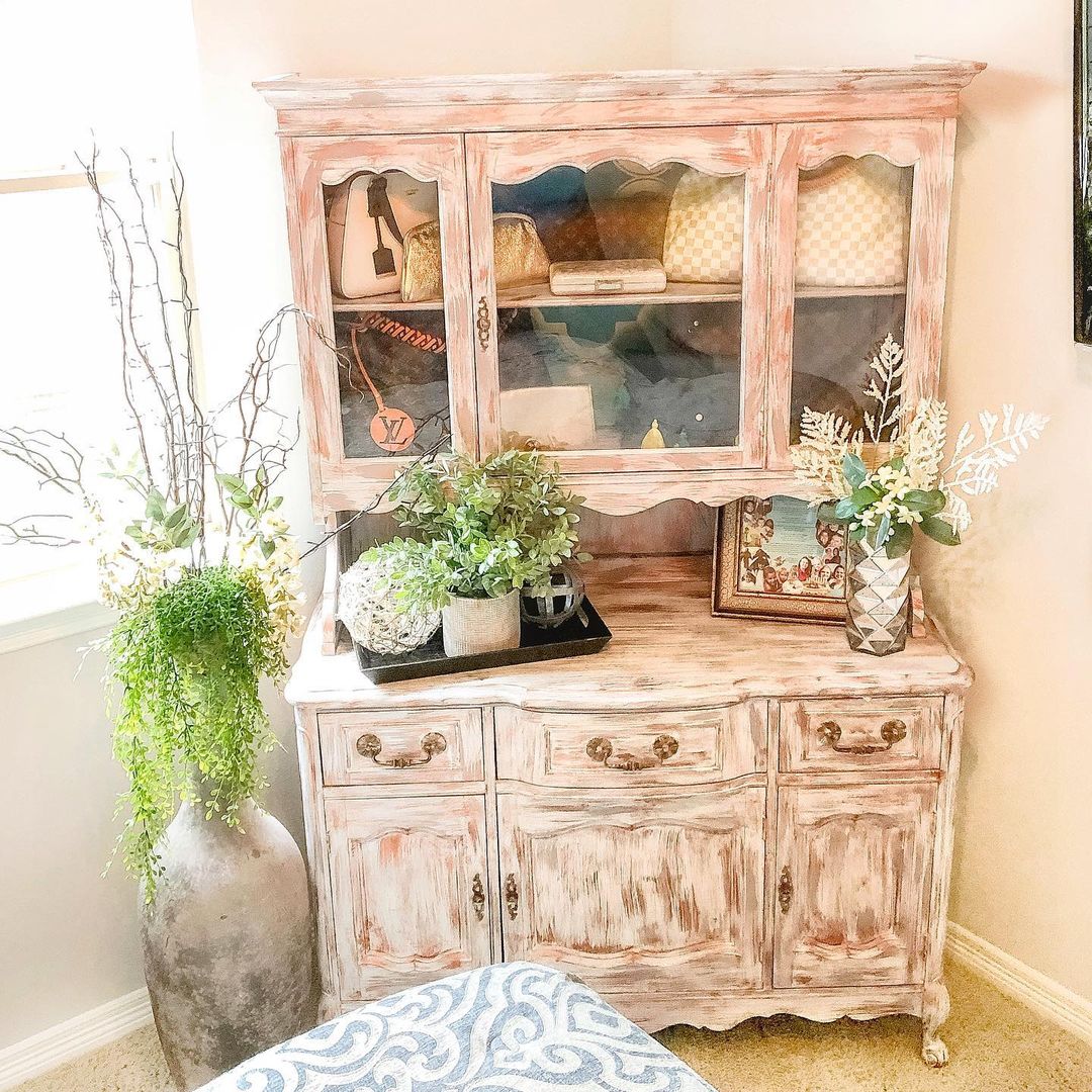 Shabby Chic Corner Curio