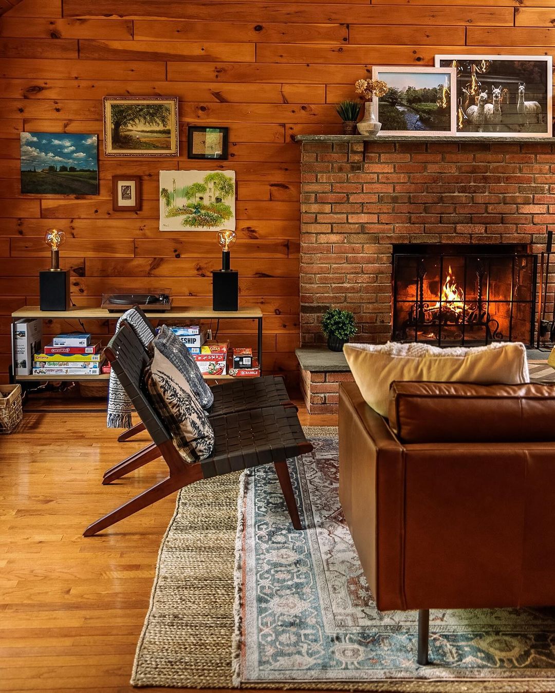 Classic Cabin Living with a Touch of Heritage