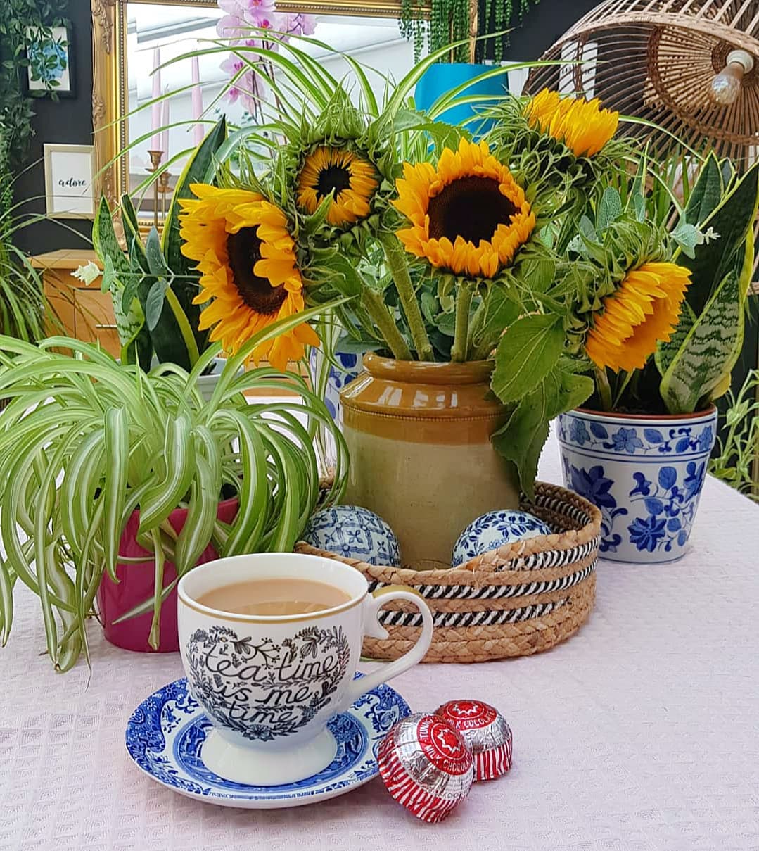 Sunflower Serenity: Vibrant Mornings and Woven Details