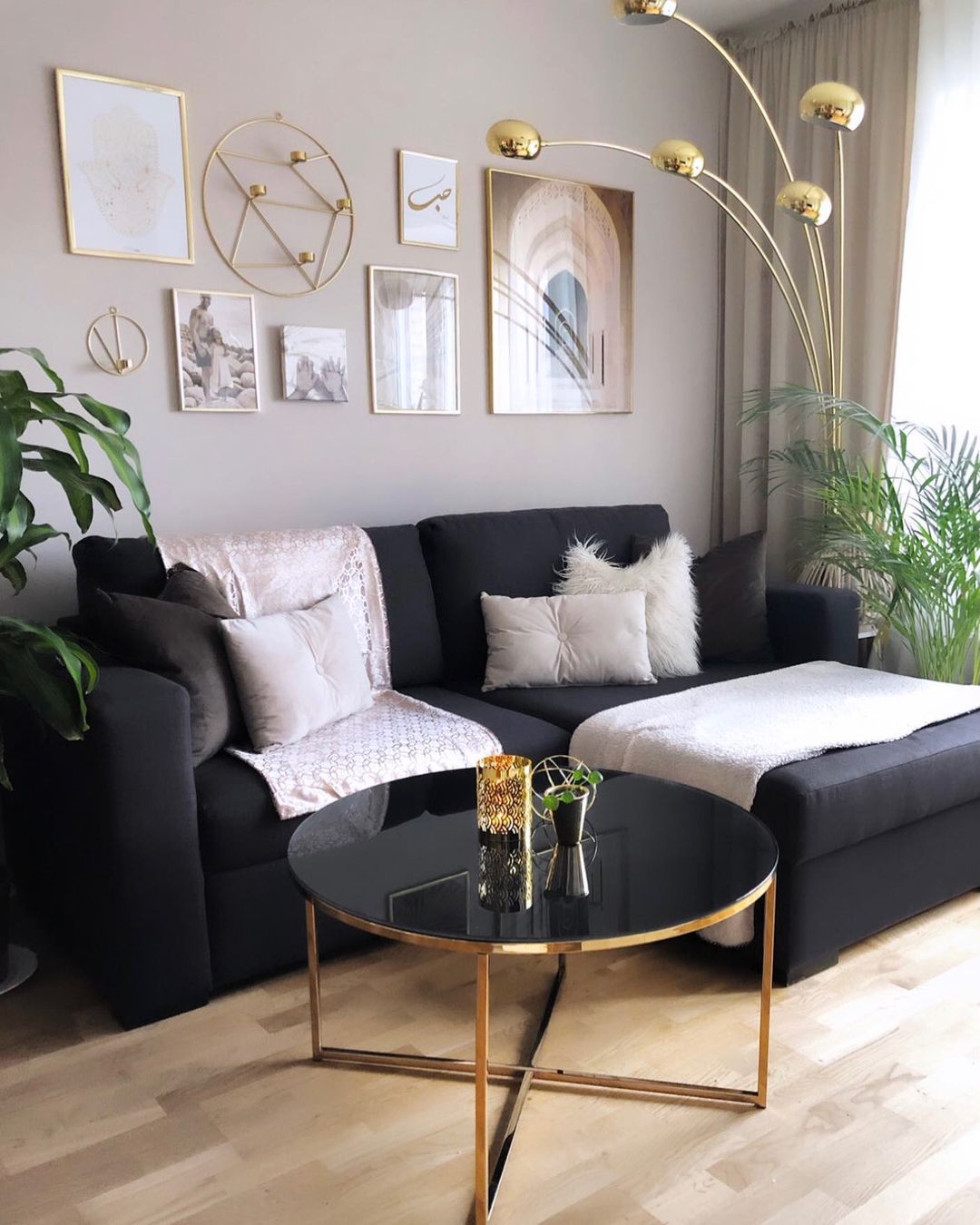Glamorize Your Black Couch Setting