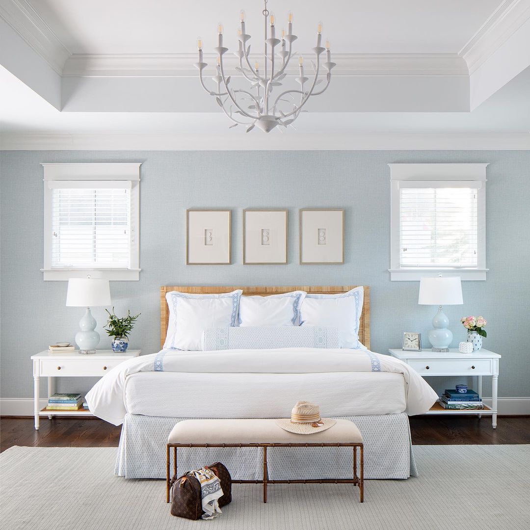 Achieve Elegant Simplicity with Soft Blues and Crisp Whites