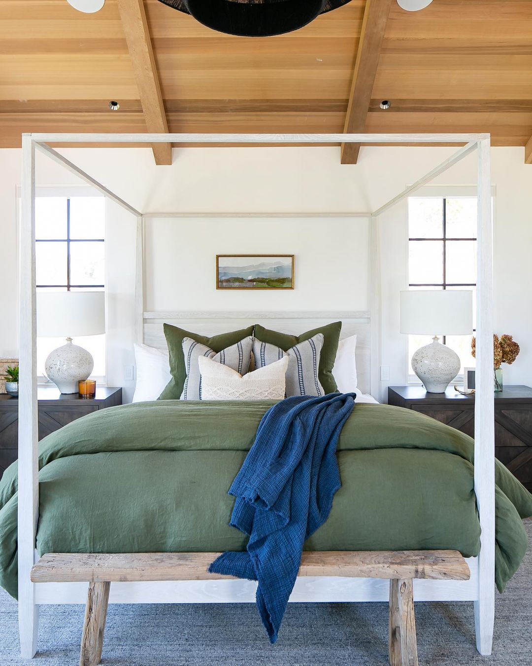 Modern Farmhouse Four Poster Bed with Earthy Tones